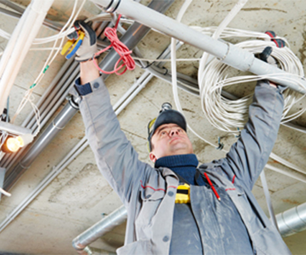 【j9国际厅电缆】走墙壁里电线，将来老化了怎么换？