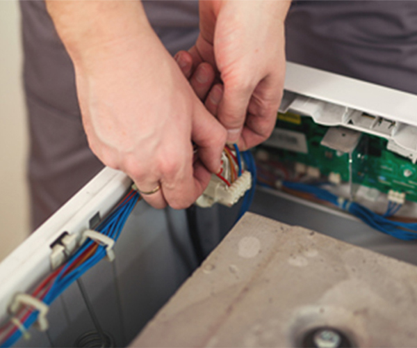 【j9国际厅电缆】冬季敷设的注意事项